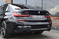 USED 2022 BMW 3 SERIES 2.0 320i M Sport Saloon 4dr Petrol Auto xDrive Euro 6 (s/s) (184 ps) M SPORT PRO / HEATED S-WHEEL