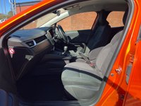 USED 2020 70 RENAULT CLIO 1.0 SCe Play Hatchback 5dr Petrol Manual Euro 6 (s/s) (75 ps) 