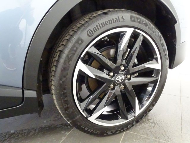 2023 Toyota C-HR 1.8L Gr Sport 5dr - Photo 4