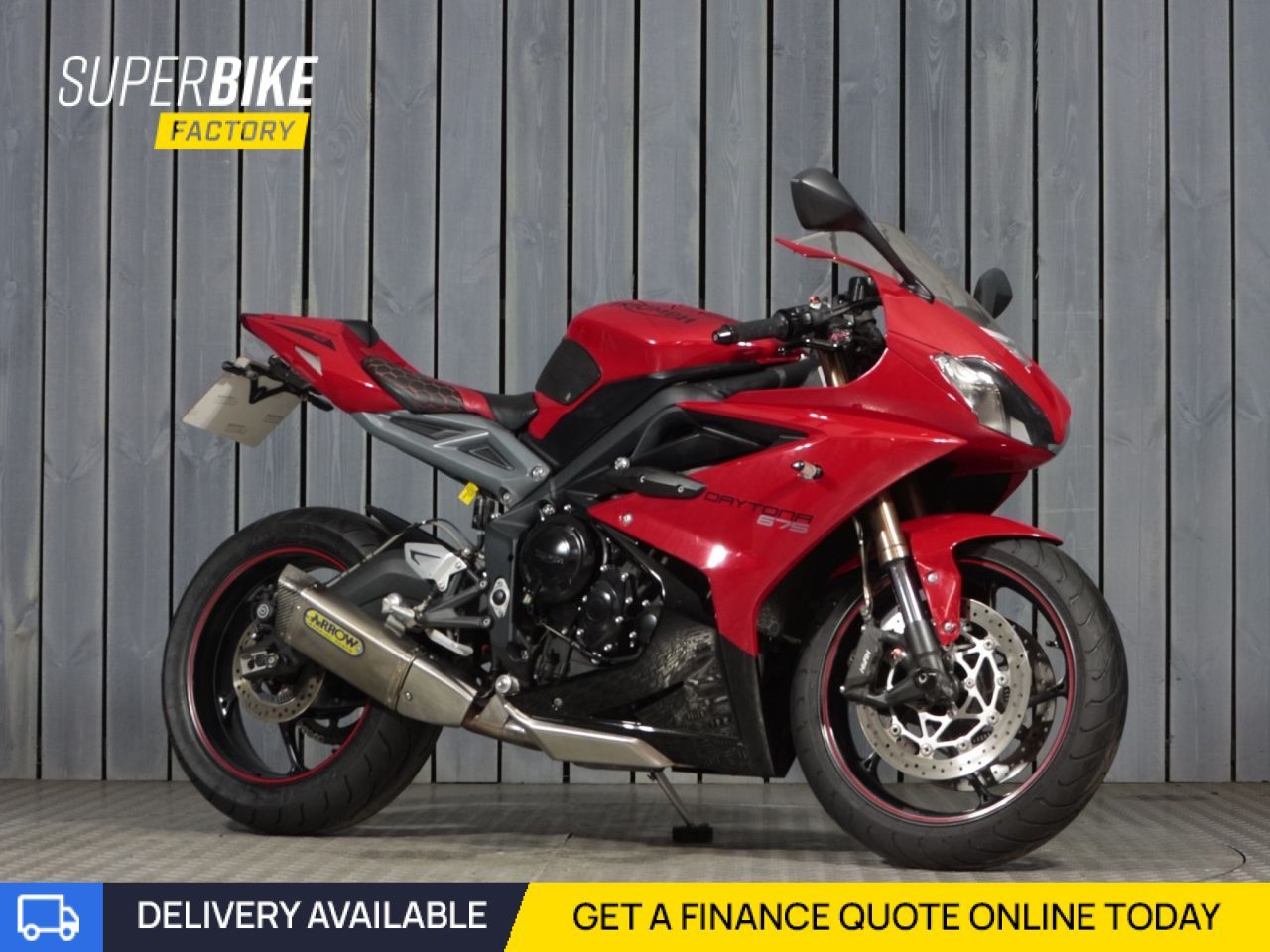 TRIUMPH DAYTONA 675