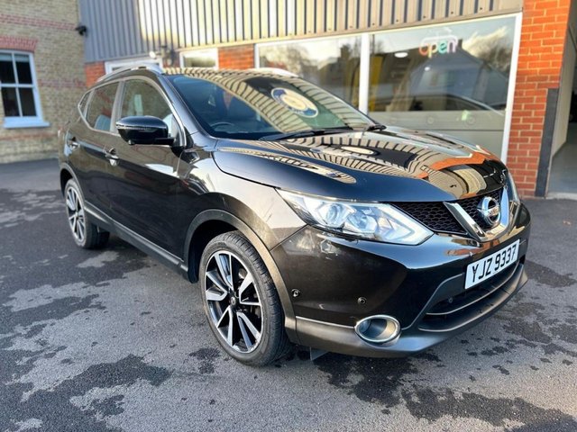 2016 Nissan Qashqai 1.5 dCi Tekna SUV 5dr Diesel Manual 2WD Euro 6 (s/s) (110 ps)