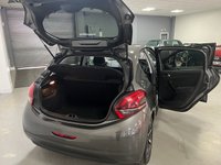 USED 2019 69 PEUGEOT 208 1.5 BlueHDi Tech Edition Hatchback 5dr Diesel Manual Euro 6 (s/s) (100 ps) 