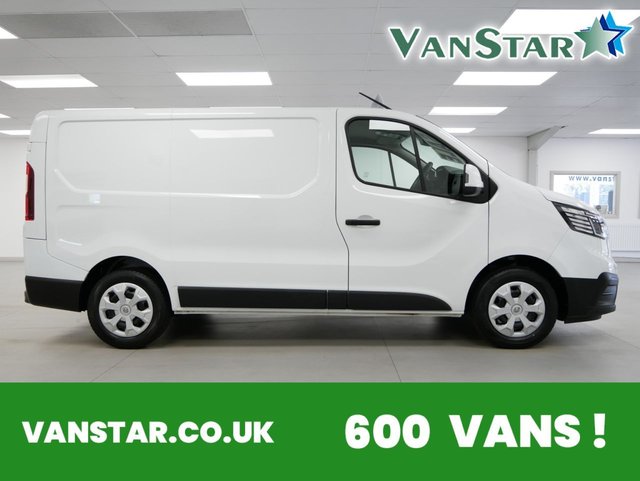 View our Renault Trafic 28 2.0 BLUEDCI 130 BHP SWB BUSINESS PLUS EDITION