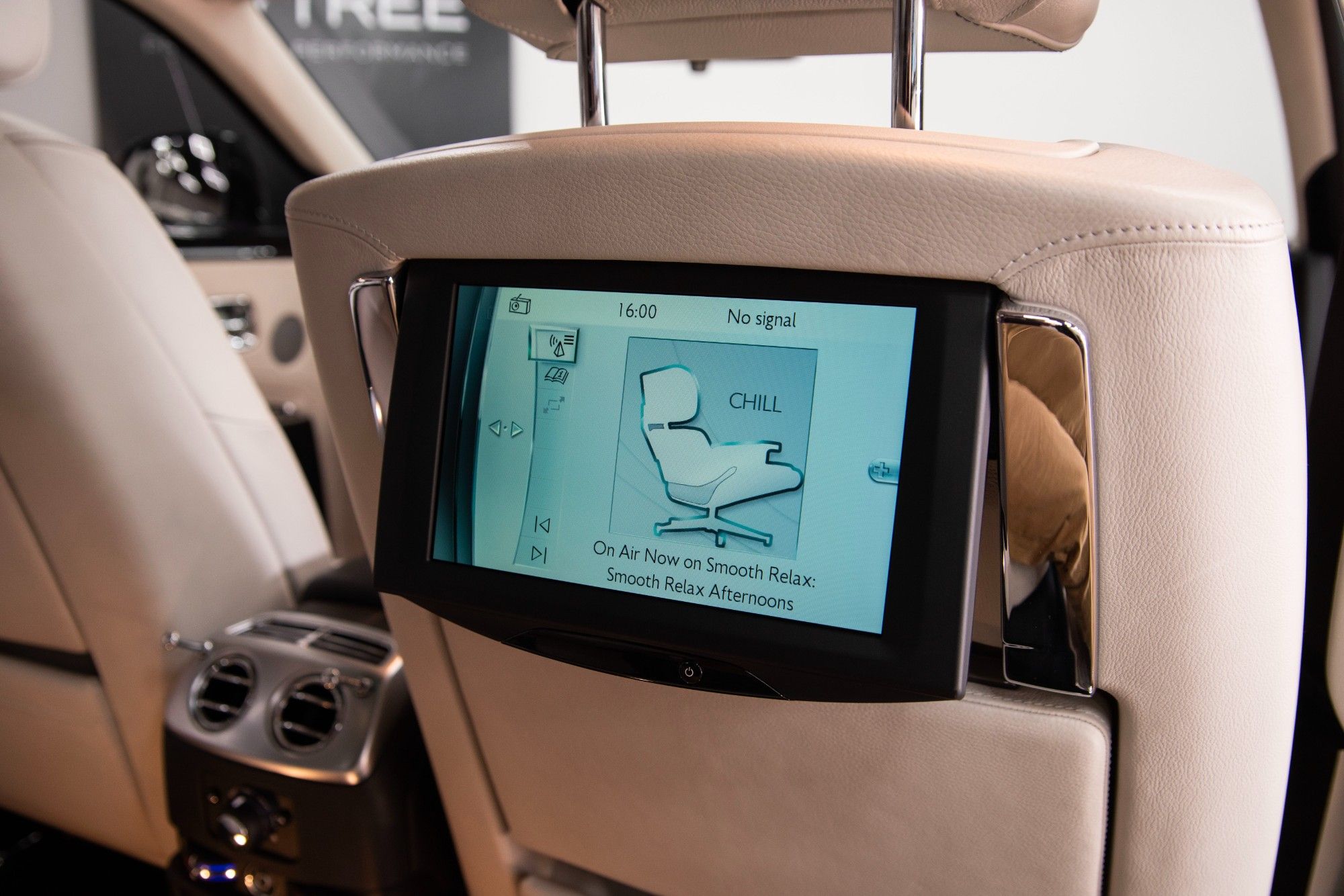 USED 2015 64 ROLLS-ROYCE GHOST 6.6 V12 