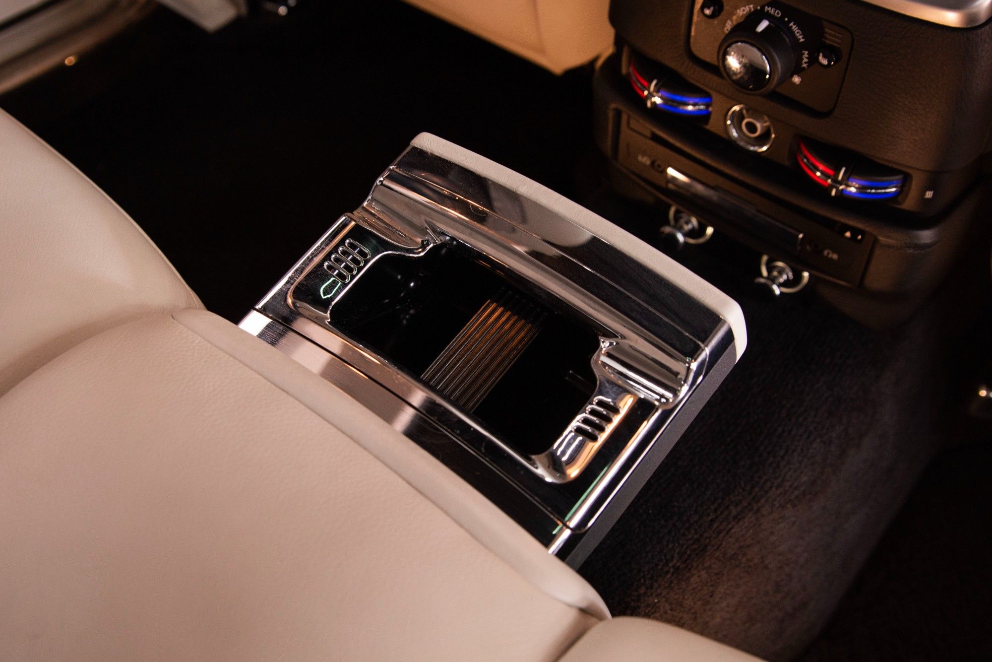USED 2015 64 ROLLS-ROYCE GHOST 6.6 V12 