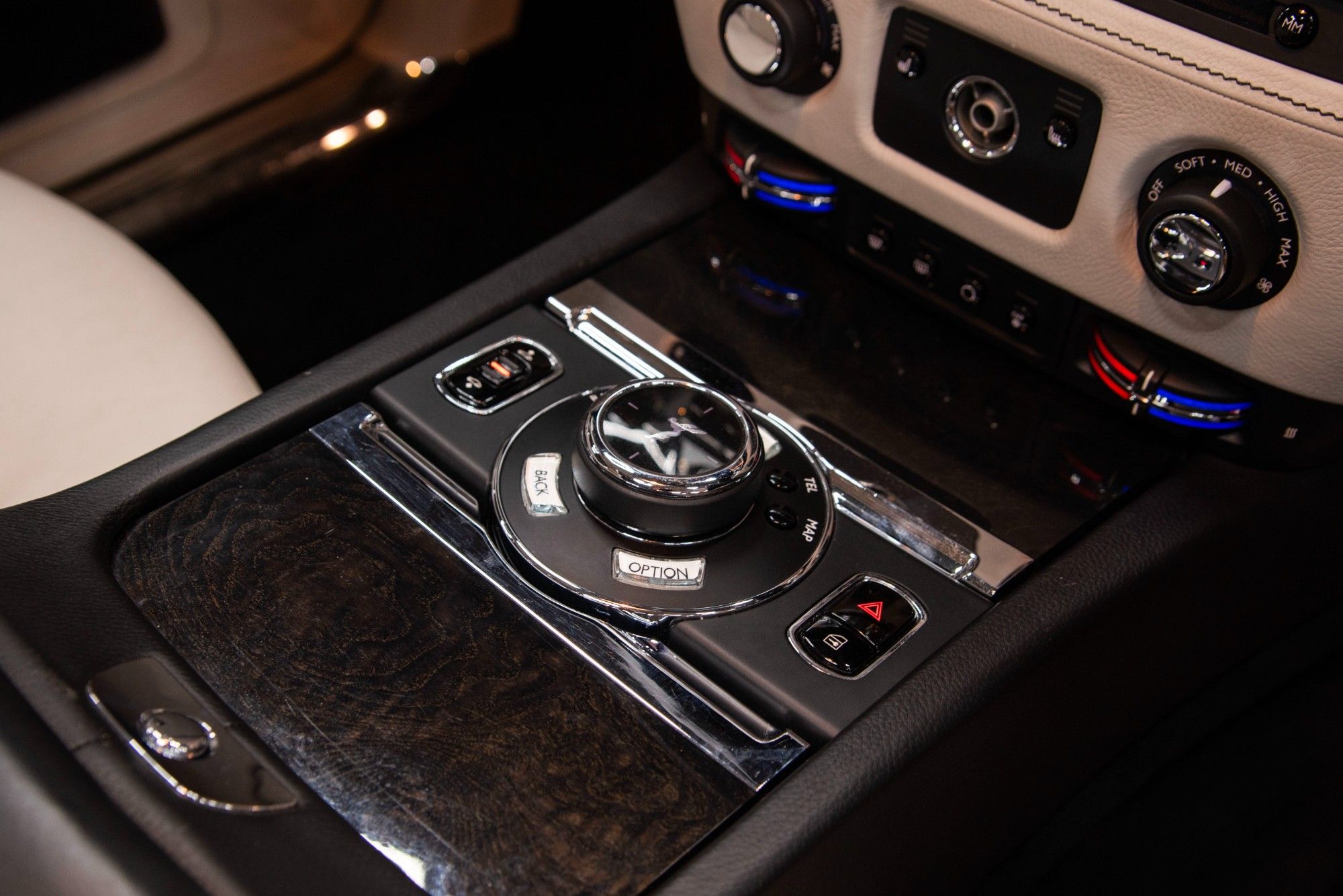 USED 2015 64 ROLLS-ROYCE GHOST 6.6 V12 