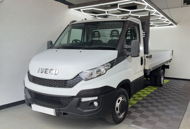 View our IVECO DAILY