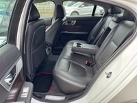 USED 2014 14 JAGUAR XF 2.2d Luxury Saloon 4dr Diesel Auto Euro 5 (s/s) (163 ps) Excellent Condition Low Mileage