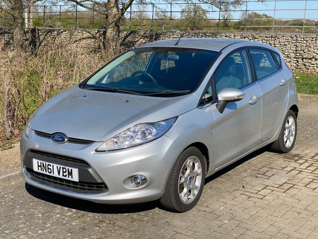 2012 FIESTA 1.25 ZETEC HATCHBACK 5DR PETROL MANUAL 129 G KM, 81 BHP YEAR... photo