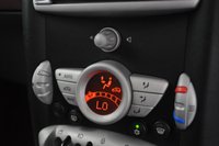 USED 2010 10 MINI HATCH 1.6 Cooper Mayfair Hatchback 3dr Petrol Manual Euro 4 (120 ps) P.Sensors, Bluetooth, Air Con