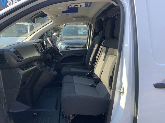 2023 Vauxhall Vivaro 1.5L Prime 6dr - Photo 11