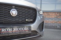 USED 2021 21 JAGUAR XE 2.0 P250i R-Dynamic Black Saloon 4dr Petrol Auto Euro 6 (s/s) (250 ps) PAN ROOF / BLACK EDITION / 360