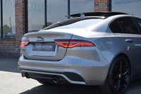 USED 2021 21 JAGUAR XE 2.0 P250i R-Dynamic Black Saloon 4dr Petrol Auto Euro 6 (s/s) (250 ps) PAN ROOF / BLACK EDITION / 360