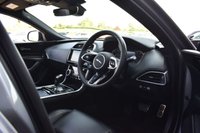 USED 2021 21 JAGUAR XE 2.0 P250i R-Dynamic Black Saloon 4dr Petrol Auto Euro 6 (s/s) (250 ps) PAN ROOF / BLACK EDITION / 360