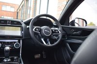 USED 2021 21 JAGUAR XE 2.0 P250i R-Dynamic Black Saloon 4dr Petrol Auto Euro 6 (s/s) (250 ps) PAN ROOF / BLACK EDITION / 360