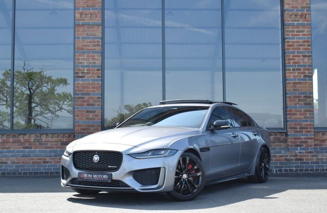 2021 21 Jaguar Xe 2.0 P250i R-Dynamic Black Saloon 4dr Petrol Auto Euro 6 (s/s) (250 ps)