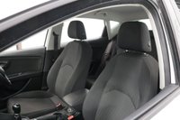USED 2013 63 SEAT LEON 1.6 TDI CR SE Hatchback 5dr Diesel Manual Euro 5 (s/s) (105 ps) Satellite Navigation, Cruise Control, &pound;20 Tax