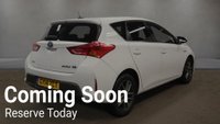 USED 2014 14 TOYOTA AURIS 1.8 VVT-h Icon Plus Hatchback 5dr Petrol Hybrid CVT Euro 5 (s/s) (136 ps) 