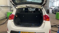 USED 2014 14 TOYOTA AURIS 1.8 VVT-h Icon Plus Hatchback 5dr Petrol Hybrid CVT Euro 5 (s/s) (136 ps) 