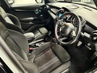 USED 2019 19 MINI HATCH 2.0 Cooper S Sport Hatchback 5dr Petrol Steptronic Euro 6 (s/s) (192 ps) &pound;4,600 FACTORY FIT EXTRAS !!!!