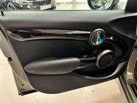 USED 2019 19 MINI HATCH 2.0 Cooper S Sport Hatchback 5dr Petrol Steptronic Euro 6 (s/s) (192 ps) &pound;4,600 FACTORY FIT EXTRAS !!!!
