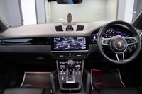 USED 2023 23 PORSCHE CAYENNE 3.0 T V6 5 DOOR OVER &pound;28K IN OPTIONAL EXTRAS!!