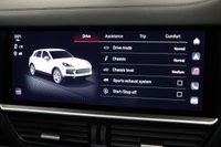 USED 2023 23 PORSCHE CAYENNE 3.0 T V6 5 DOOR OVER &pound;28K IN OPTIONAL EXTRAS!!