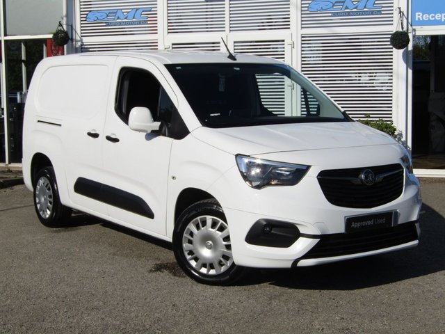 2021 21 Vauxhall Combo 1.5 Turbo D 2300 Sportive Panel Van 4dr Diesel Manual L2 H1 Euro 6 (100 ps)