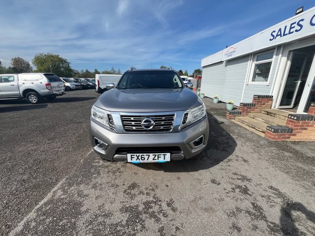 View our NISSAN NAVARA