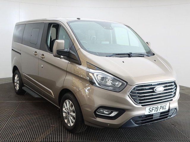 View our FORD TOURNEO CUSTOM