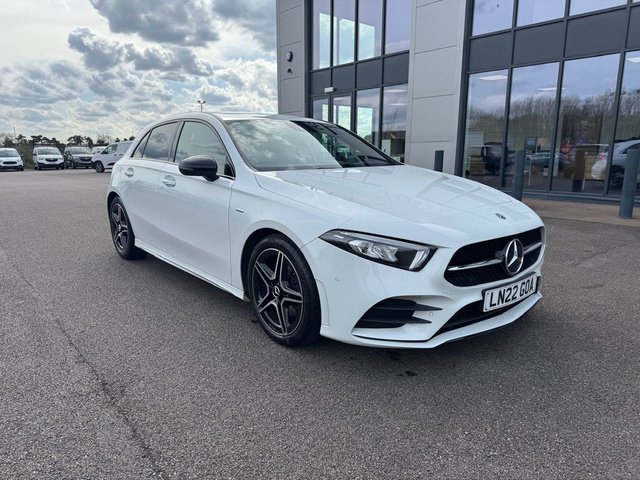 2022 22 Mercedes-Benz A-Class 1.3 A180 AMG LINE EDITION EXECUTIVE 7G-DCT 136PS
