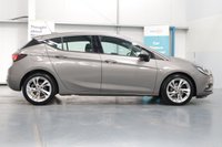 USED 2016 66 VAUXHALL ASTRA 1.6 CDTi ecoTEC BlueInjection SRi Hatchback 5dr Diesel Manual Euro 6 (110 ps) &pound;20 Tax, Cruise Control, Lane Keeping Assist