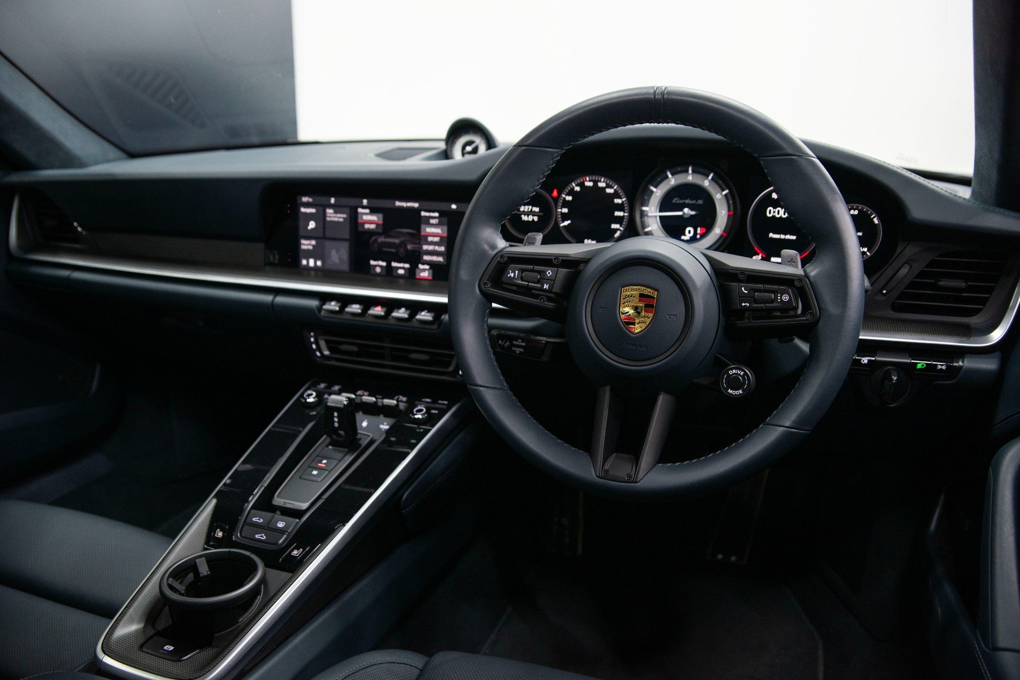 USED 2020 70 PORSCHE 911 3.7T 992 Turbo S 