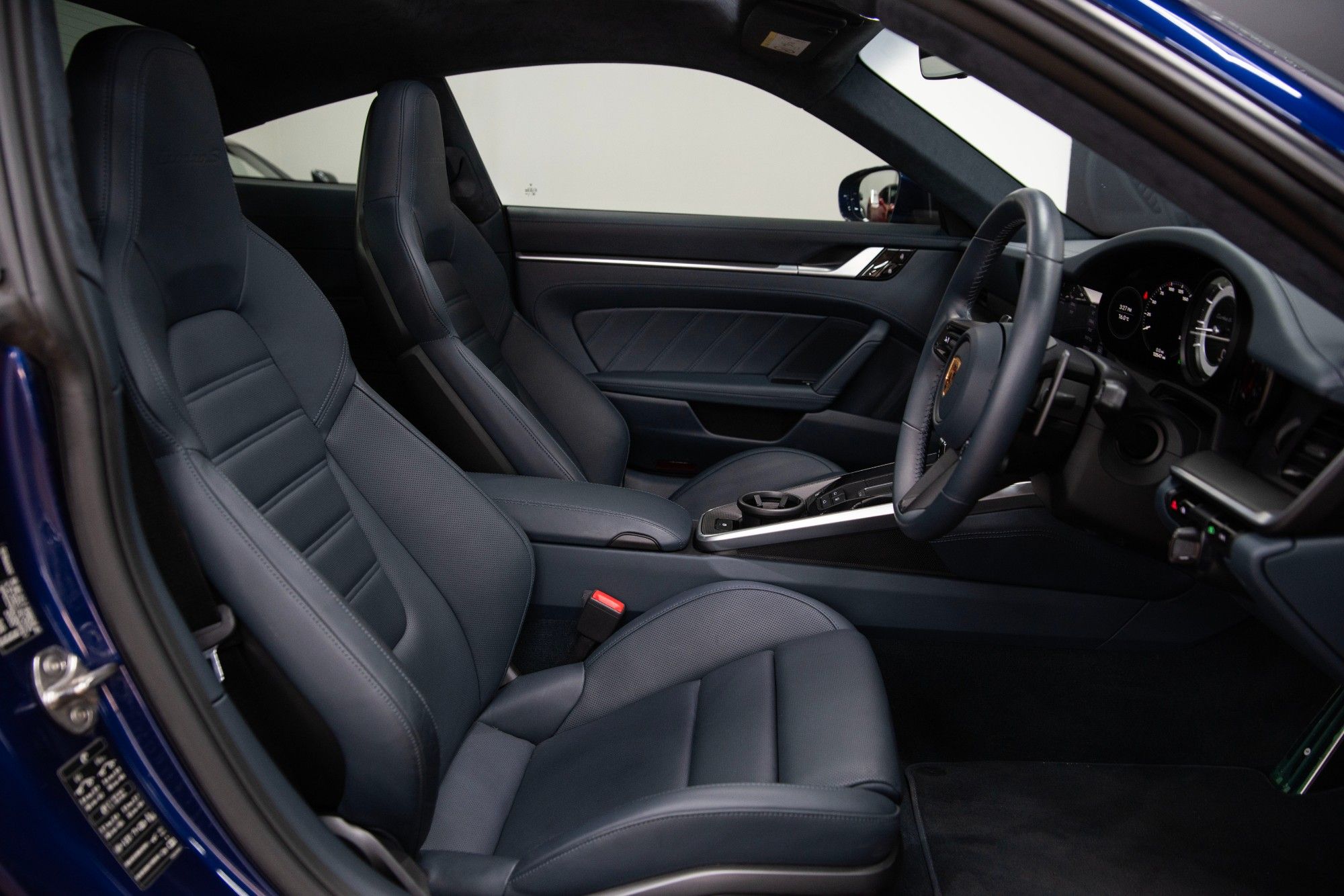 USED 2020 70 PORSCHE 911 3.7T 992 Turbo S 