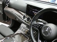 USED 2021 71 MERCEDES-BENZ E-CLASS 2.0 E300de 13.5kWh AMG Line Edition Estate 5dr Diesel Plug-in Hybrid G-Tronic+ Euro 6 (s/s) (306 ps) SAT NAV ANDROID APPLE CARPLAY HEATED LEATHER REAR VIEW CAMERA CRUISE CONTROL PARKING SENSORS 1 OWNER EXCELLENT SERVICE HISTORY WARRANTY