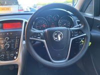 USED 2011 11 VAUXHALL ASTRA 1.4 16v Exclusiv Hatchback 5dr Petrol Manual Euro 5 (100 ps) 1 OWNER -  FULL  SERVICE HISTORY