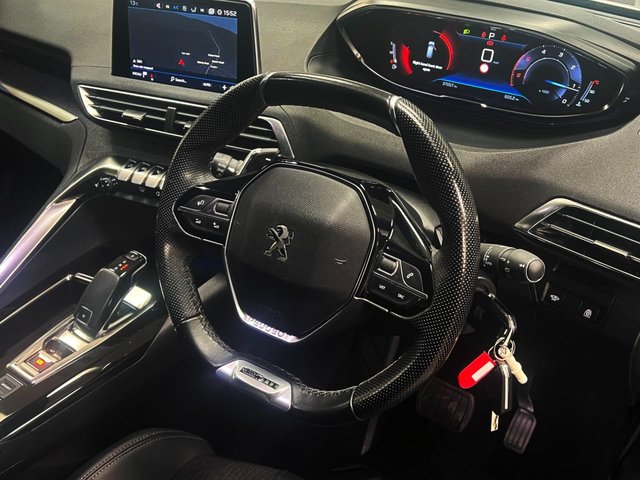 View our PEUGEOT 5008