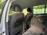 USED 2014 14 VOLKSWAGEN TIGUAN 2.0 TDI BlueMotion Tech Match SUV 5dr Diesel Manual 4WD Euro 5 (s/s) (140 ps) 