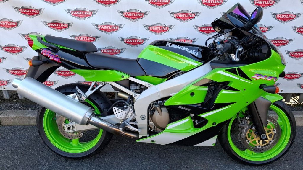 2001 Kawasaki ZX 6rj1 Ninja Sports £3,499