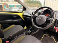 USED 2016 66 TOYOTA AYGO 1.0 VVT-i x-cite 3 Yellow Bi-Tone Hatchback 5dr Petrol Manual Euro 6 (68 ps) DAB Digital Radio FREE ROAD TA
