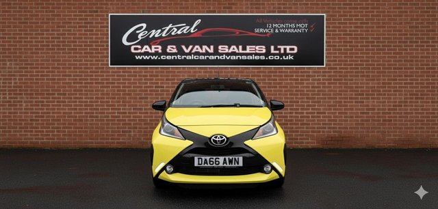 2016 TOYOTA AYGO - Photo 2