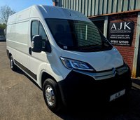 USED 2020 70 CITROEN RELAY 2.2 BlueHDi 35 Enterprise Panel Van 5dr Diesel Manual L2 High Roof Euro 6 (s/s) (140 ps) MEDIUM WHEEL BASE, SAT NAV, AIR CON