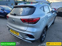 USED 2023 23 MG MG ZS 1.5 VTi-Tech Excite 5dr SUV in Silver, 21,780 miles, 1 owner, full service history, ULEZ Euro 6 petrol, 5-speed manual, 10.1