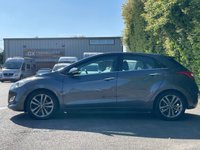 USED 2015 65 HYUNDAI I30 1.6 CRDi Blue Drive Premium Hatchback 5dr Diesel Manual Euro 6 (s/s) (136 ps) SAT NAV/PARKING SENSORS
