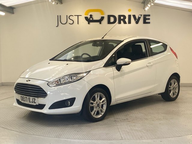 2017 Ford Fiesta 1L Zetec 3dr - Photo 2