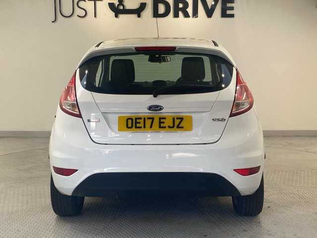 2017 Ford Fiesta 1L Zetec 3dr - Photo 6