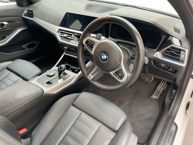 USED 2020 20 BMW 3 Series 2.0 330e 12kwh M Sport Saloon 4dr Petrol Plug-In Hybrid Auto Euro 6 (s/S) (292 Ps) - Heated Seats + Cruise Control