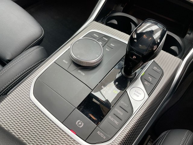 USED 2020 20 BMW 3 Series 2.0 330e 12kwh M Sport Saloon 4dr Petrol Plug-In Hybrid Auto Euro 6 (s/S) (292 Ps) - Heated Seats + Cruise Control