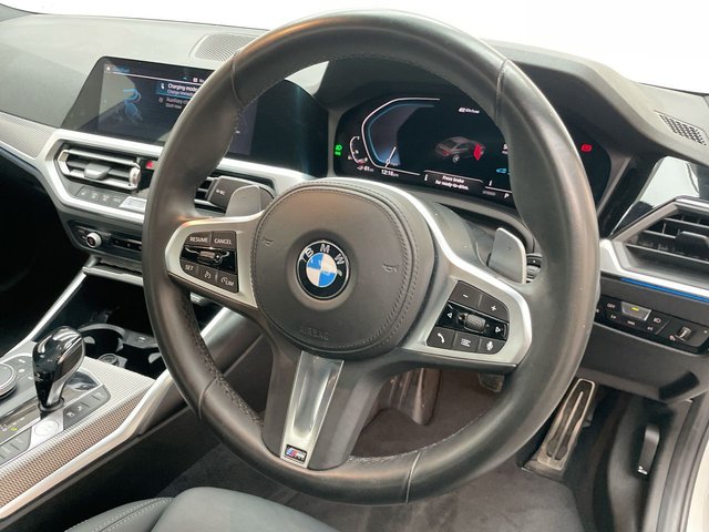 USED 2020 20 BMW 3 Series 2.0 330e 12kwh M Sport Saloon 4dr Petrol Plug-In Hybrid Auto Euro 6 (s/S) (292 Ps) - Heated Seats + Cruise Control