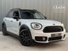 USED 2020 20 MINI COUNTRYMAN Cooper Classic 1.5 SUV 5dr Petrol Manual Euro 6 (s/s) (136 ps) 